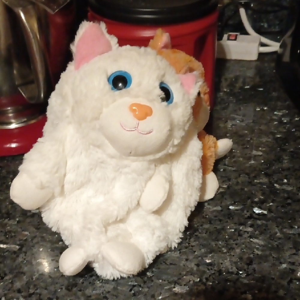 Pop Out Pets 3 Pets In One Stuffed Cat Toy - Picture 3 of 4